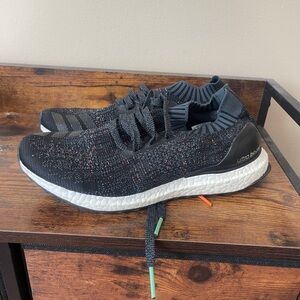 adidas Black and Gray Knit Men's Athletic Shoes